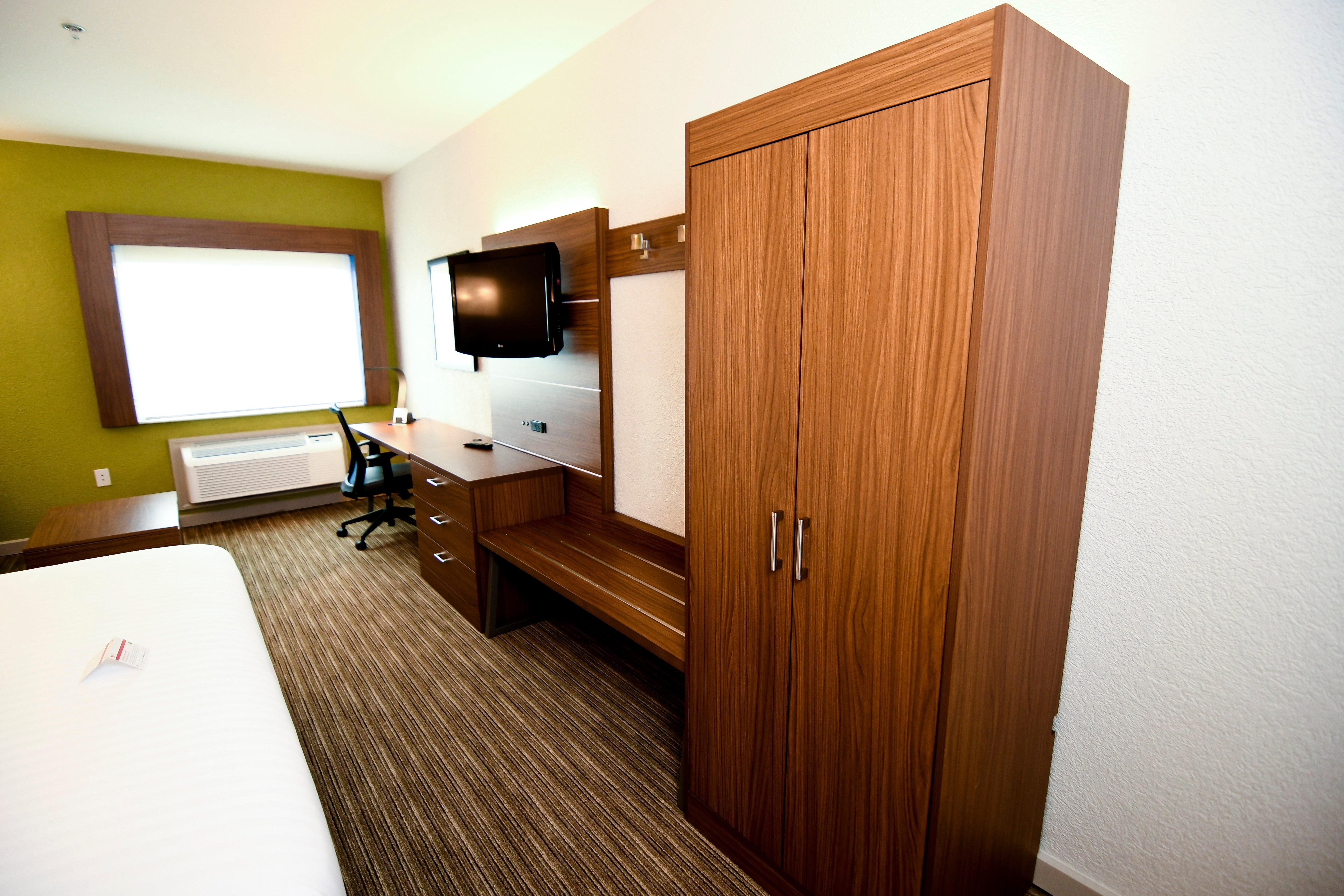 Holiday Inn Express Hotel & Suites Port Clinton-Catawba Island By Ihg Exterior photo