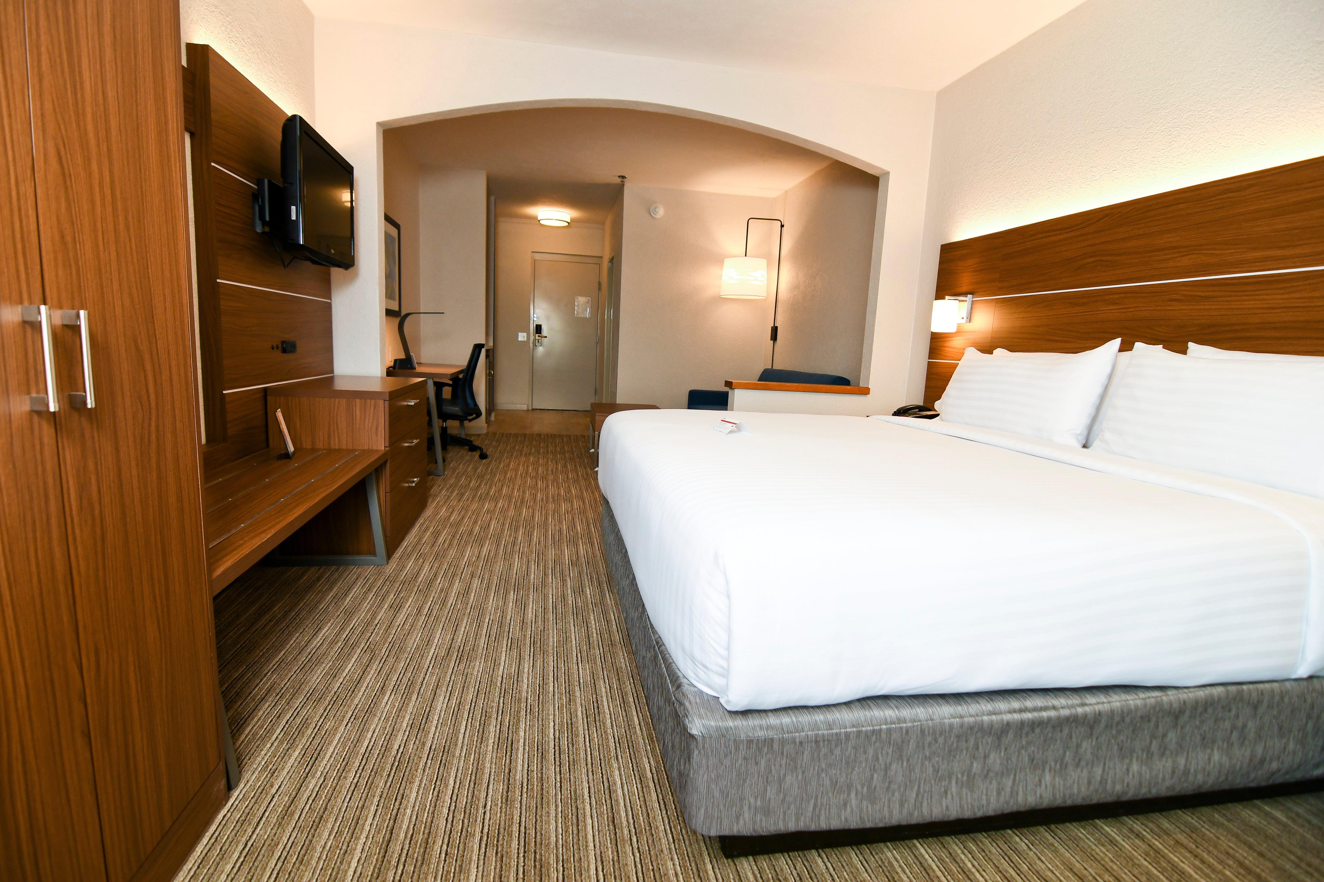 Holiday Inn Express Hotel & Suites Port Clinton-Catawba Island By Ihg Exterior photo